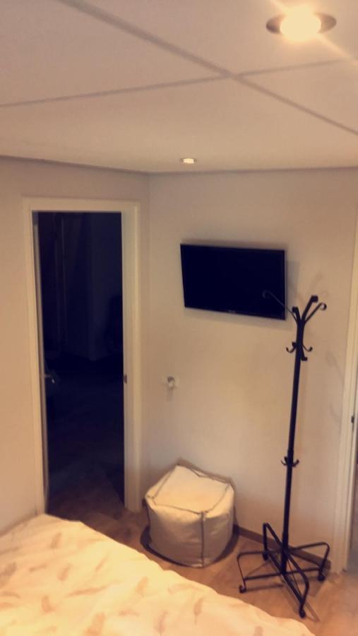 Voormalig Politiebureau Bed and Breakfast Overloon Εξωτερικό φωτογραφία
